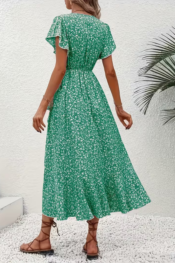 Chic Dress Silhouette Vneck