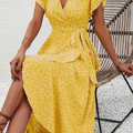Chic Dress Silhouette Vneck