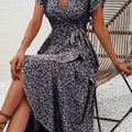 Chic Dress Silhouette Vneck