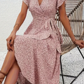 Chic Dress Silhouette Vneck
