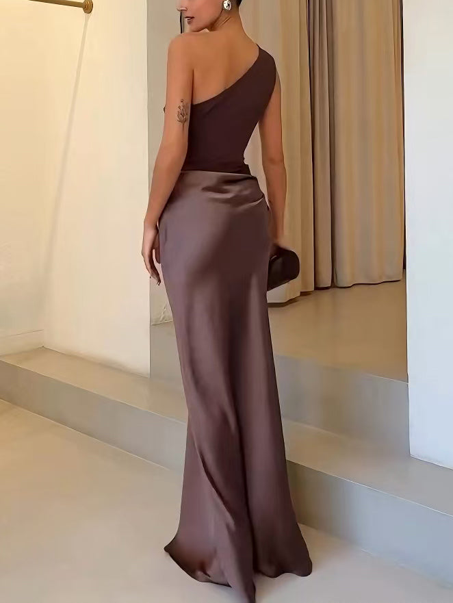Elegant One Shoulder Neck Pleated Party Maxi Dress