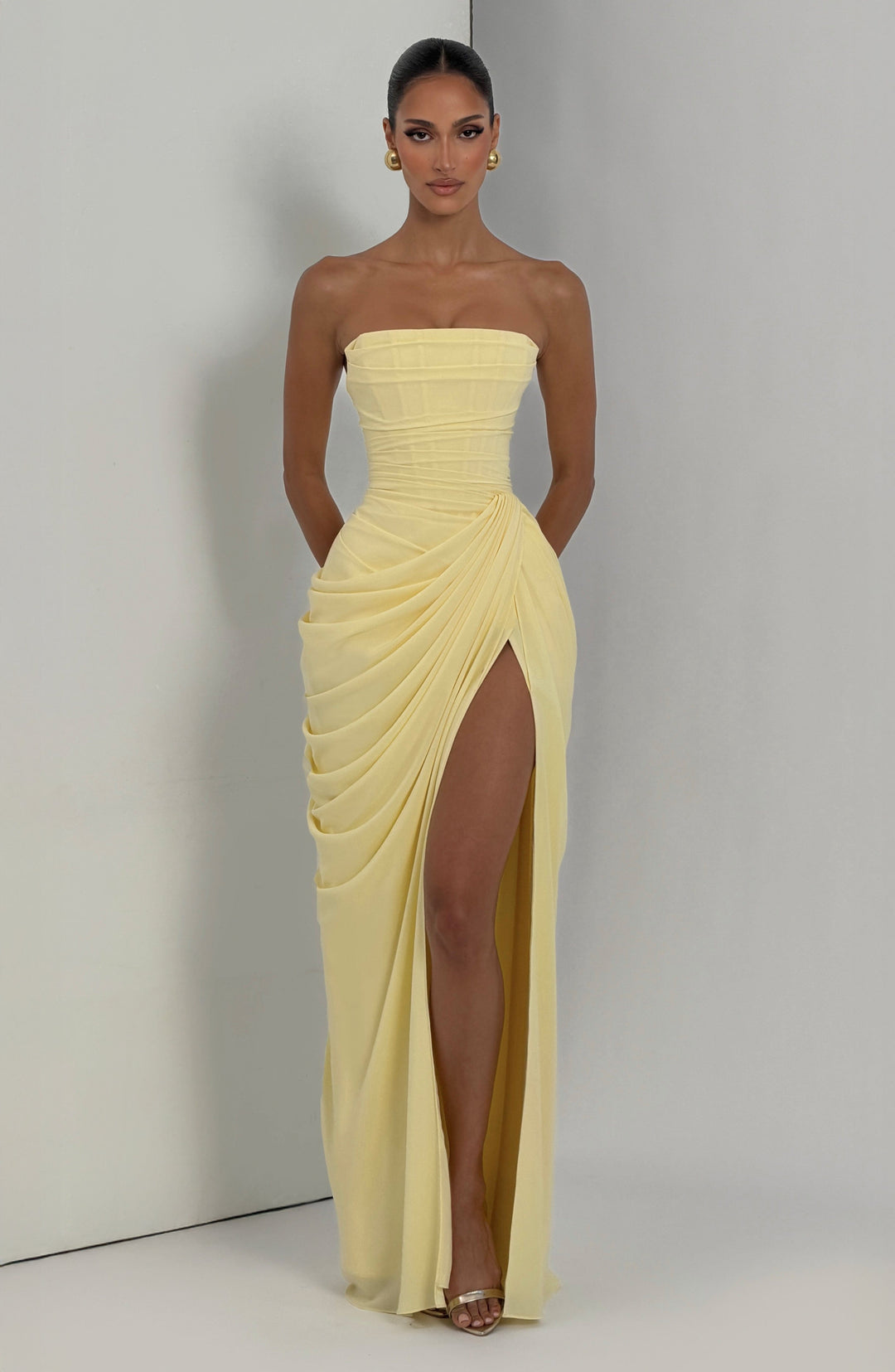 Formal Strapless Maxi Dress with Ruched Waist for Women